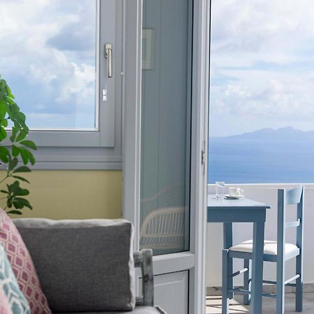 Phaos Santorini Suites อิเมโรวิยอน ภายนอก รูปภาพ