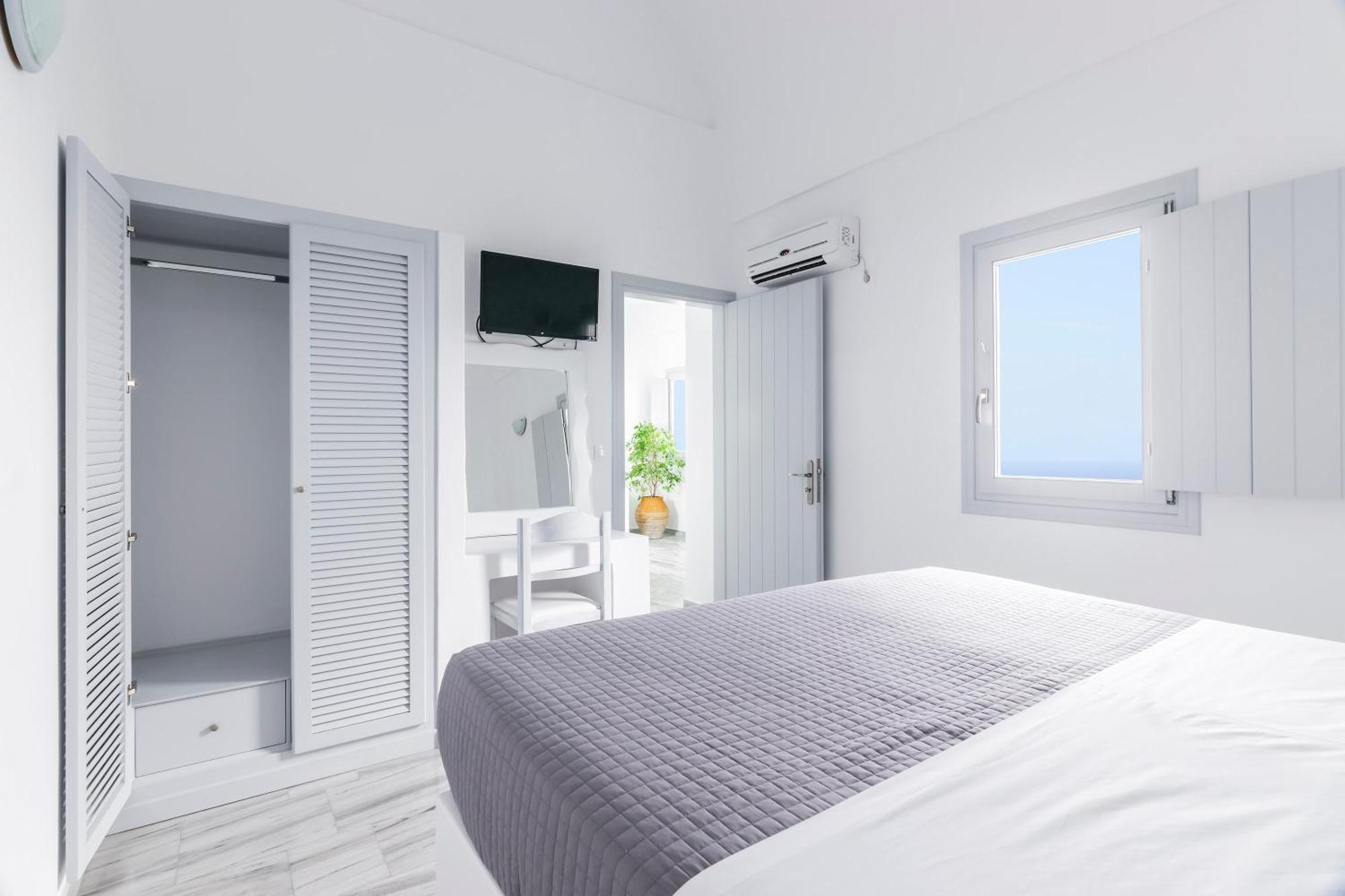 Phaos Santorini Suites อิเมโรวิยอน ภายนอก รูปภาพ