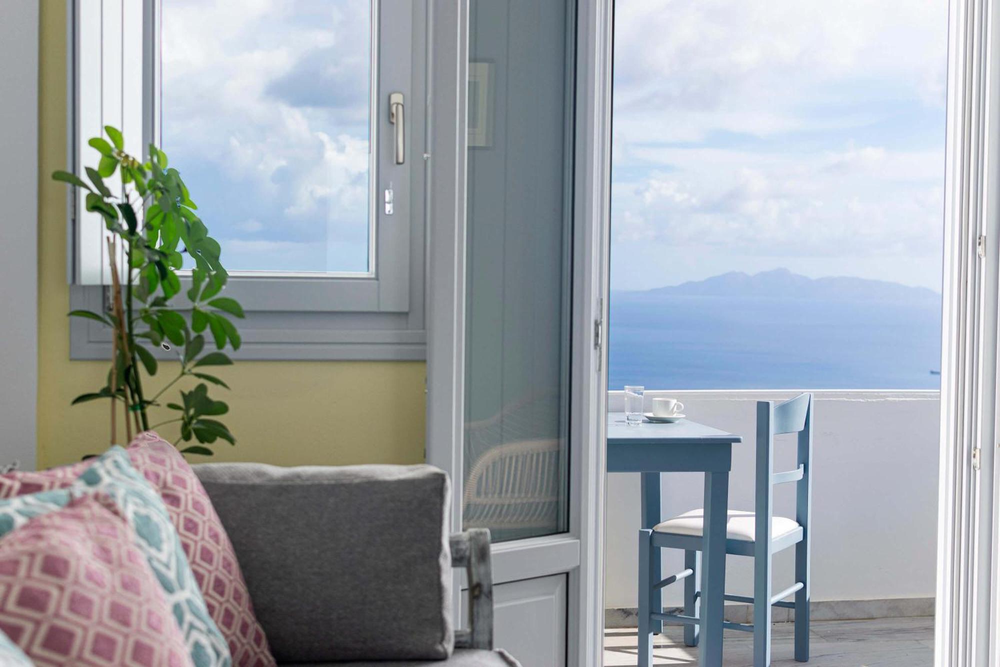 Phaos Santorini Suites อิเมโรวิยอน ภายนอก รูปภาพ